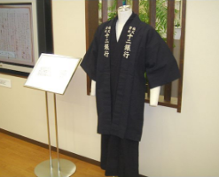 十二銀行制服のイメージ