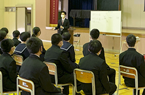 銀行員の仕事はやりがいがありますのイメージ